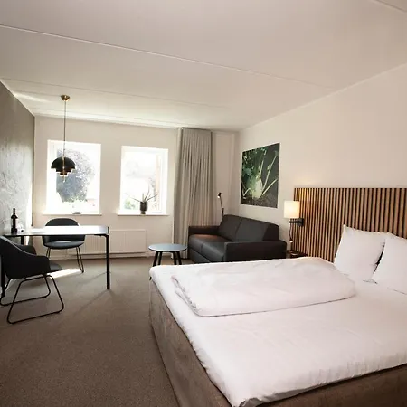 Dalgas, Bw Signature Collection 3*